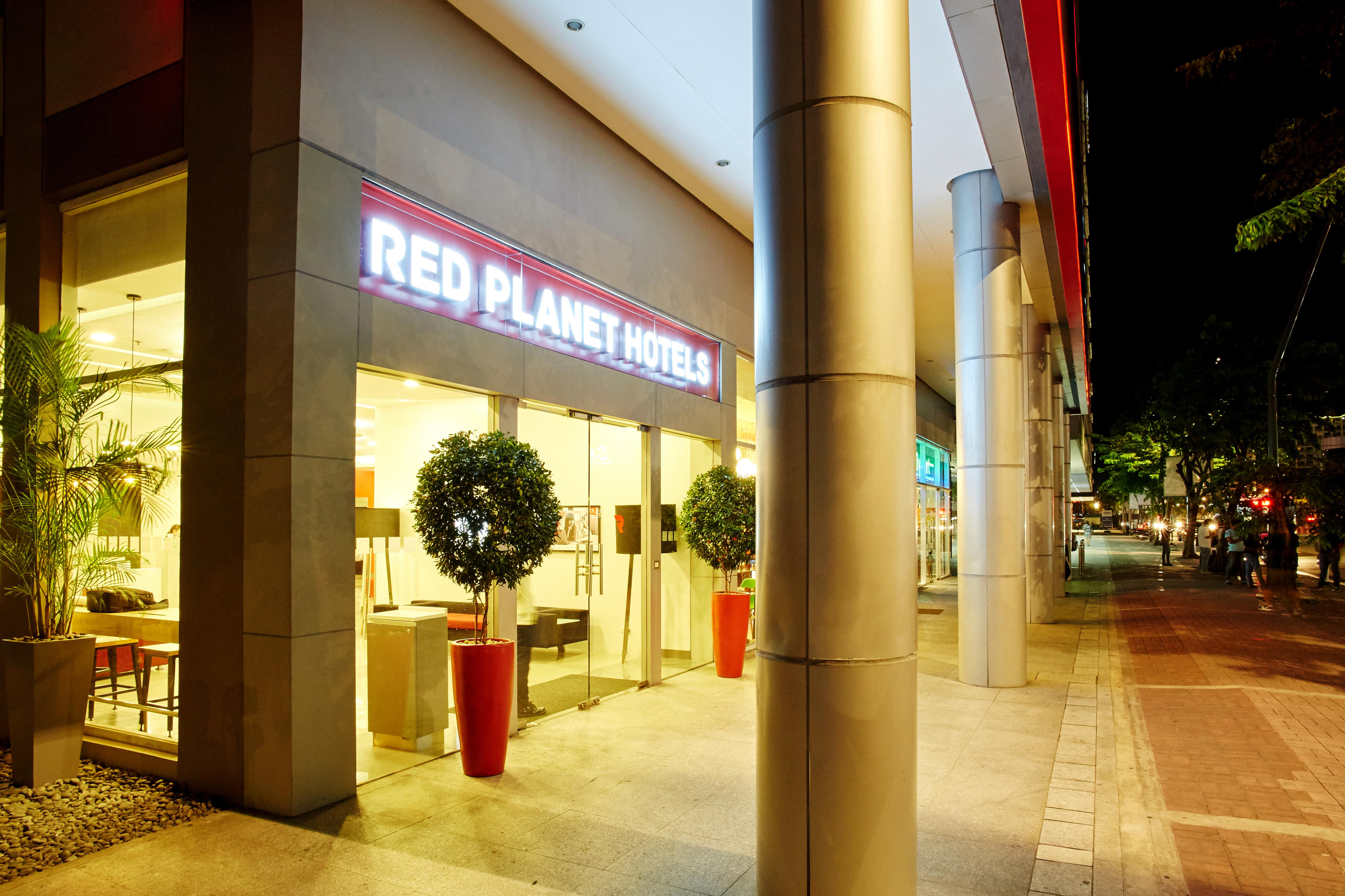 เรด แพลนเนต มะนิลา อาเซียนา ซิตี้ Hotel Paranaque City ภายนอก รูปภาพ