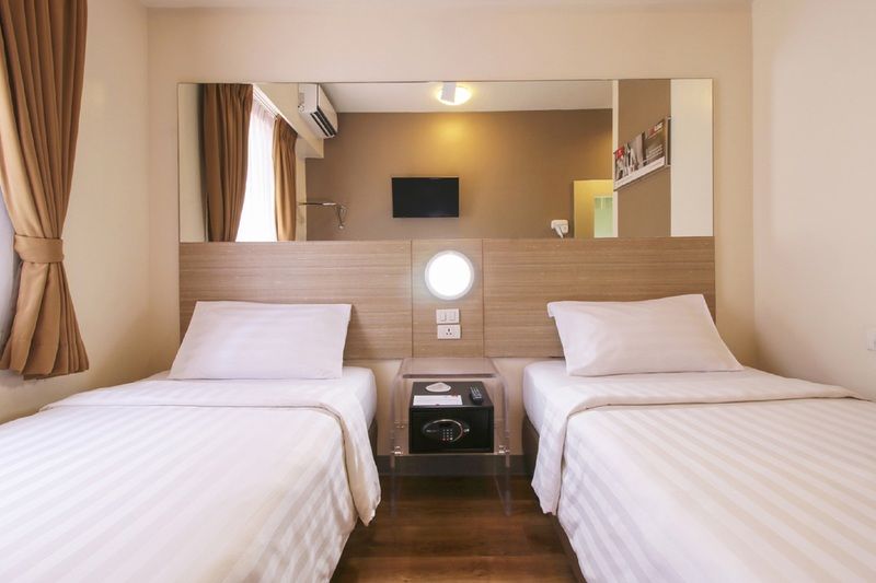 เรด แพลนเนต มะนิลา อาเซียนา ซิตี้ Hotel Paranaque City ภายนอก รูปภาพ