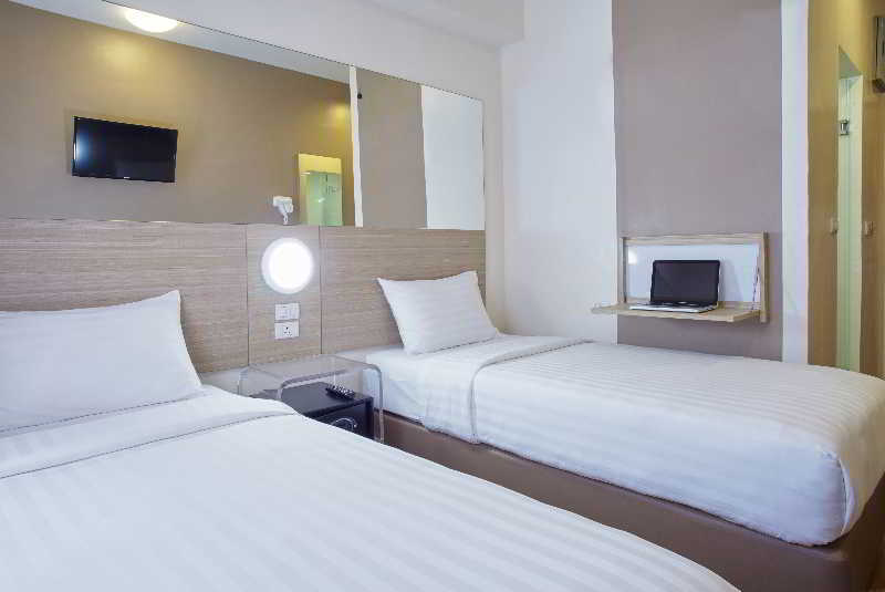 เรด แพลนเนต มะนิลา อาเซียนา ซิตี้ Hotel Paranaque City ภายนอก รูปภาพ