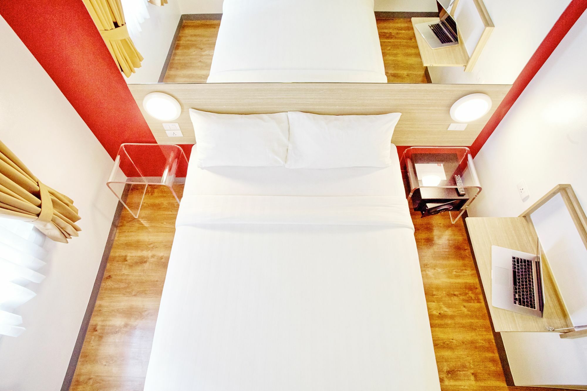 เรด แพลนเนต มะนิลา อาเซียนา ซิตี้ Hotel Paranaque City ภายนอก รูปภาพ